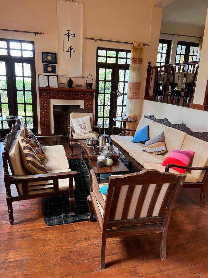 Lakeside Garden Bungalow 湖畔花园山居 Nuwara Eliya Exterior foto