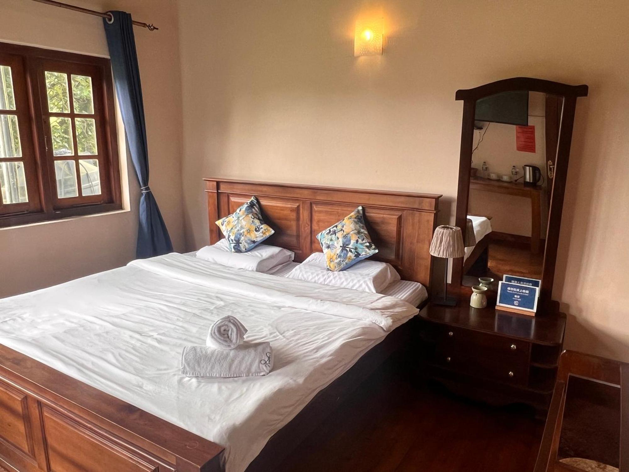 Lakeside Garden Bungalow 湖畔花园山居 Nuwara Eliya Exterior foto